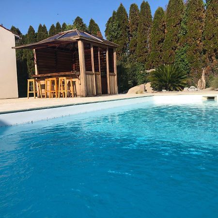 Piscine Et Jacuzzi A 2Km De La Plage De St Georges De Didonne 생죠지드디돈느 외부 사진